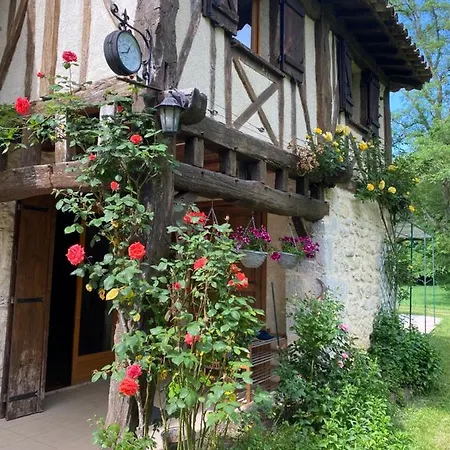 Летний дом Le Moulin Samsara