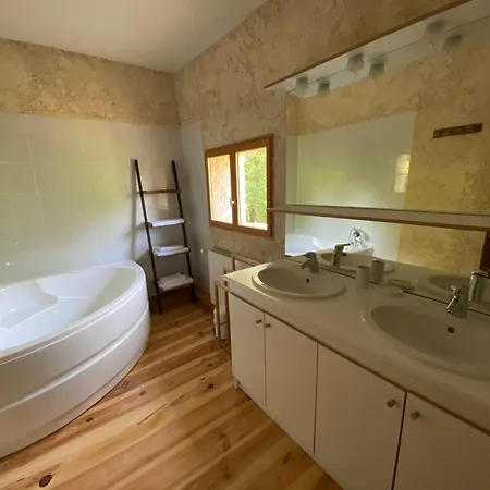 Летний дом Le Moulin Samsara